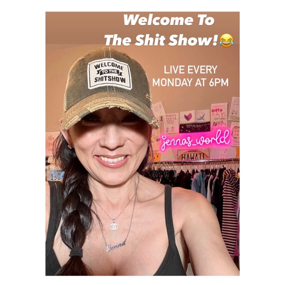 Next LIVE on MON 11/3 @ 6PM PST! All $3 LULULEMON every other MONDAY!π€πΌπππ©·π€πΌ - Picture 8 of 10